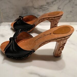 Betsy Johnson hand carved wooden pumps. Size 6.